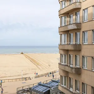https://apt-miramar-garage-available.bruges-hotels.info