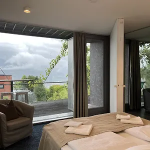 https://holidayhome-elza.ischgl-hotels.net