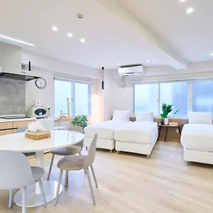 Appartement Ari Arakicho, Tōkyō