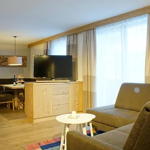 https://gastehaus-prock.ischgl-hotels.net