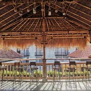 Nuka , Kuta Lombok Endonezya
