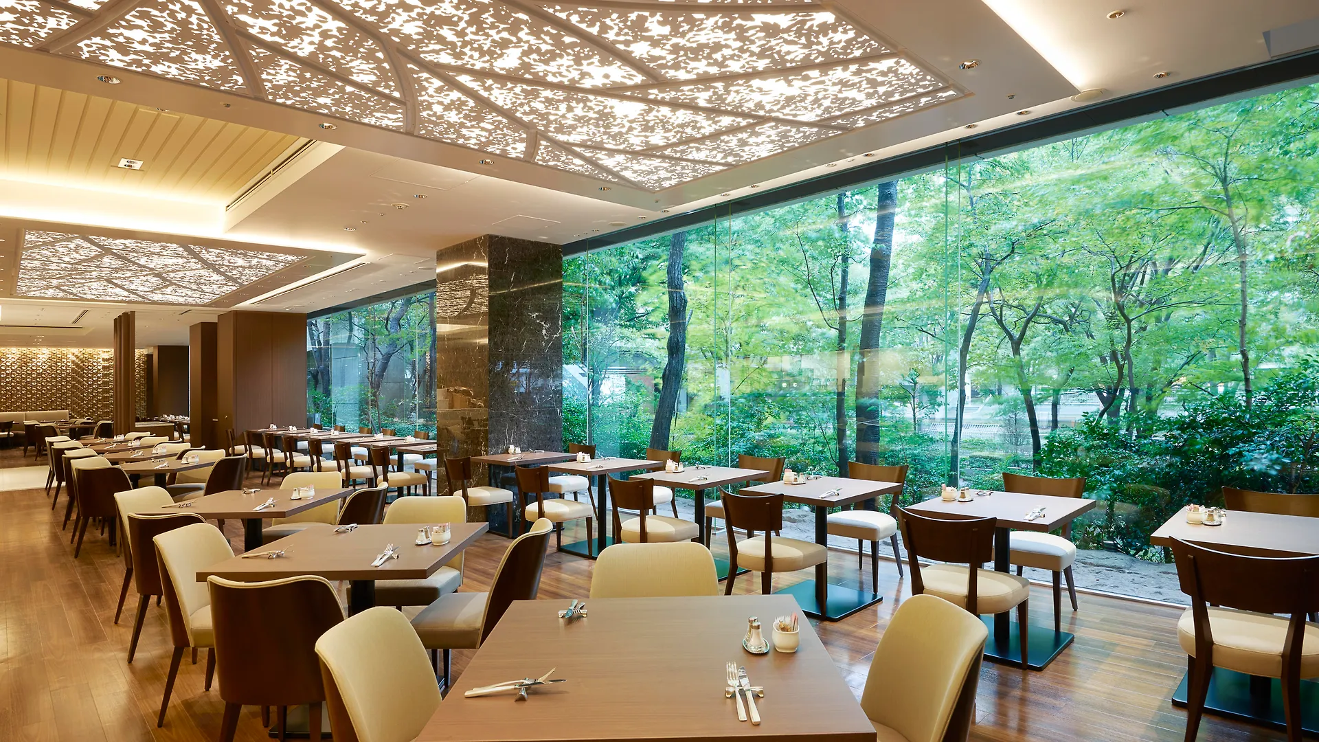 Keio Plaza Hotel Tokyo Premier Grand 5*,  Japan